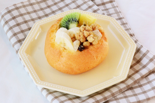 シューのグラノーラボウル