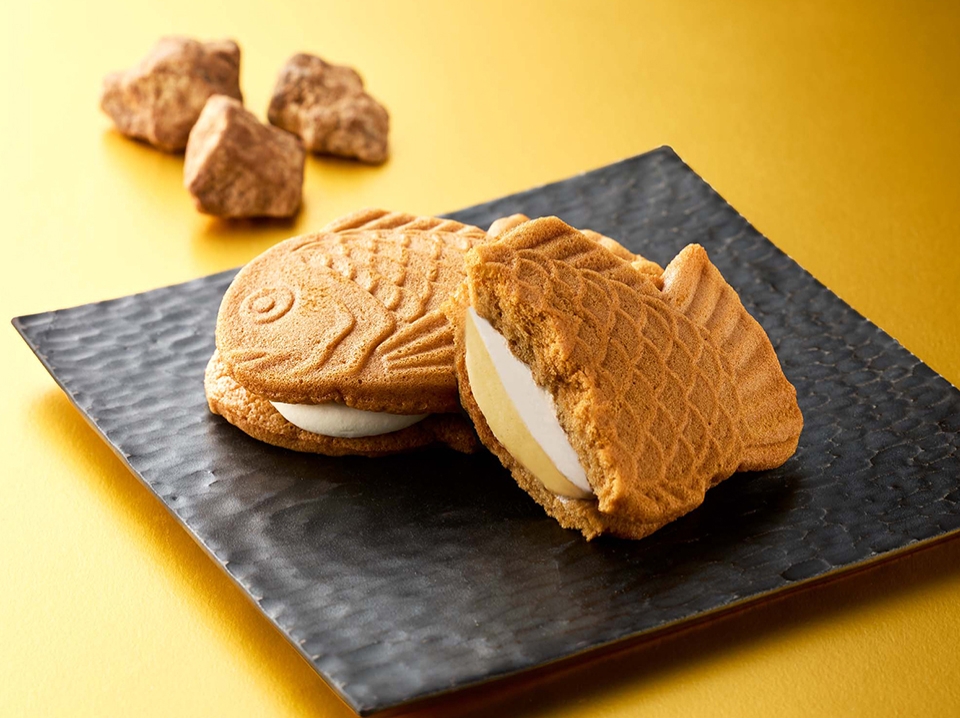 【わスイーツ】多良間黒糖・黒たい焼（カスタードミルク）