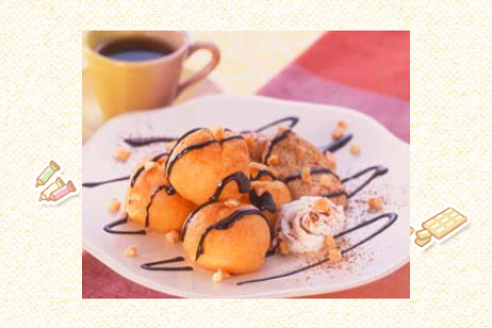 プチシューのチョコレートパフェ