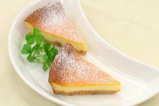 クッキーで作る！簡単ベイクドチーズケーキ