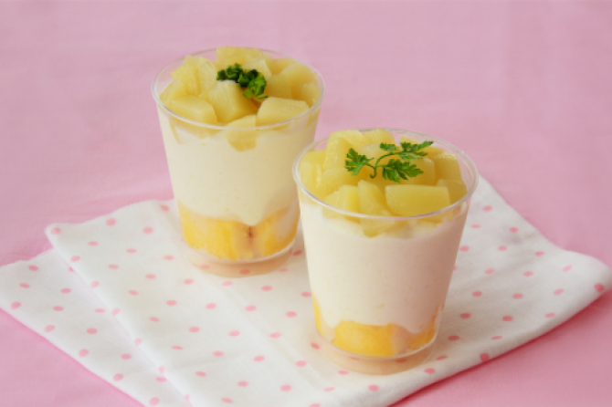 白桃ムースのケーキ