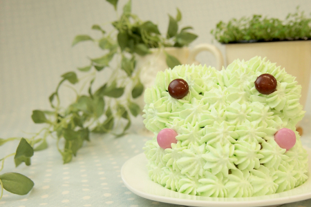 ケロケロ☆かえるシュークリーム