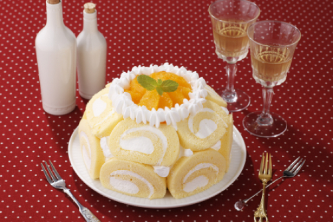 ロールのドームケーキ