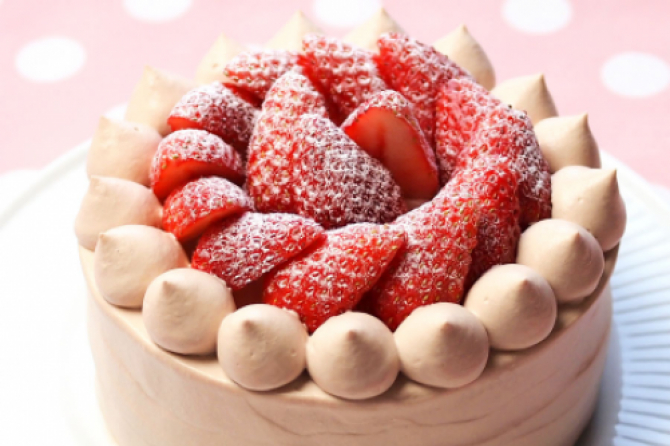 苺チョコショートケーキ