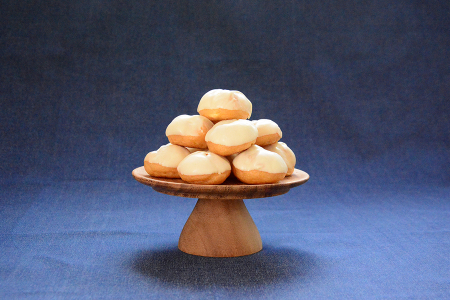 お月見プチシュー