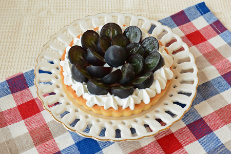 【季節のタルト】巨峰