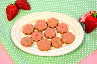 お花の苺クッキー（ソフト）