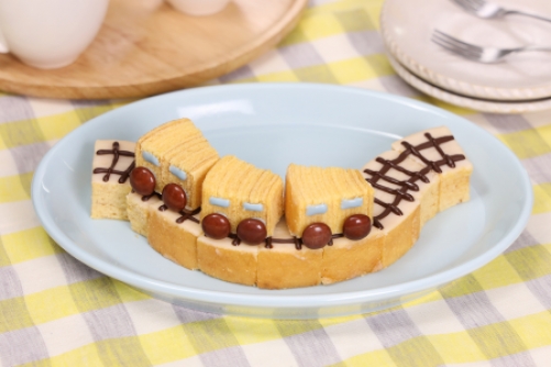 お出かけ電車バウム