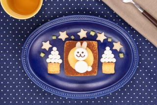 お月見うさぎクレープ